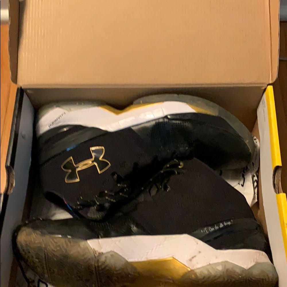Curry 2 LE - Picture 4 of 4